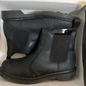 Dr. Martens Leonore Black Chelsea Boots UK 9 EU 43